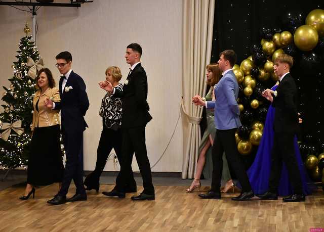 [FOTO] Ależ to był bal! Studniówka Liceum Ogólnokształcącego w Świebodzicach