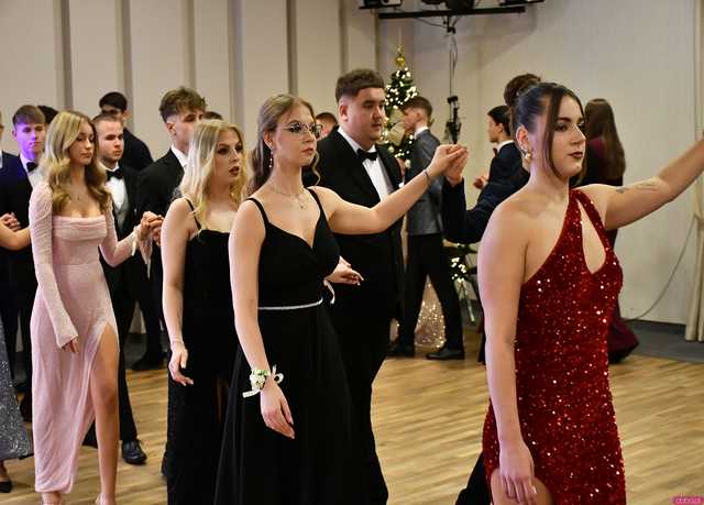 [FOTO] Ależ to był bal! Studniówka Liceum Ogólnokształcącego w Świebodzicach