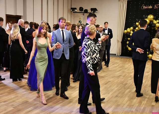 [FOTO] Ależ to był bal! Studniówka Liceum Ogólnokształcącego w Świebodzicach