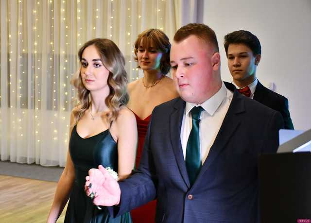 [FOTO] Ależ to był bal! Studniówka Liceum Ogólnokształcącego w Świebodzicach