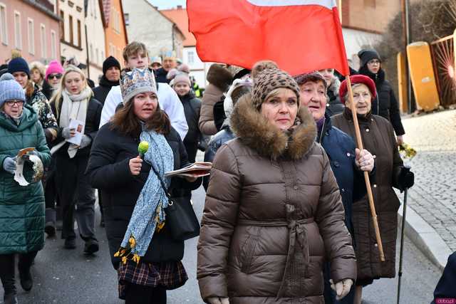 [WIDEO/FOTO] Orszak Trzech Króli przeszedł ulicami Dobromierza