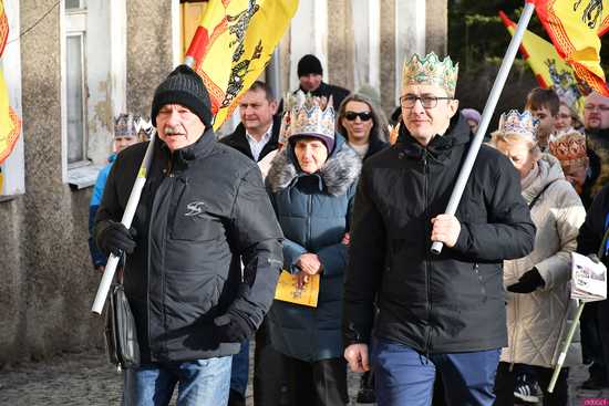 [WIDEO/FOTO] Orszak Trzech Króli przeszedł ulicami Dobromierza