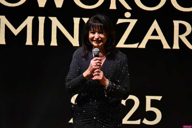 [WIDEO/FOTO] Pełna sala, podniosła atmosfera i występ gwiazdy podczas Spotkania Noworocznego w Żarowie