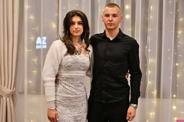 [FOTO] Ten wieczór zapamiętają na zawsze! Maturzyści z Hotelarki bawili się na balu studniówkowym