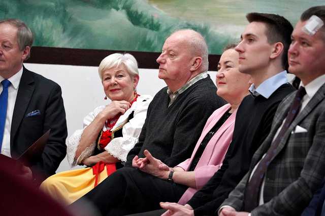 [FOTO] Po raz jedenasty kolędowali w witoszowskiej leśniczówce