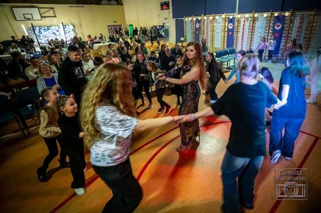 [FOTO] Zagrali Charytatywny Koncert Noworoczny w Świebodzicach
