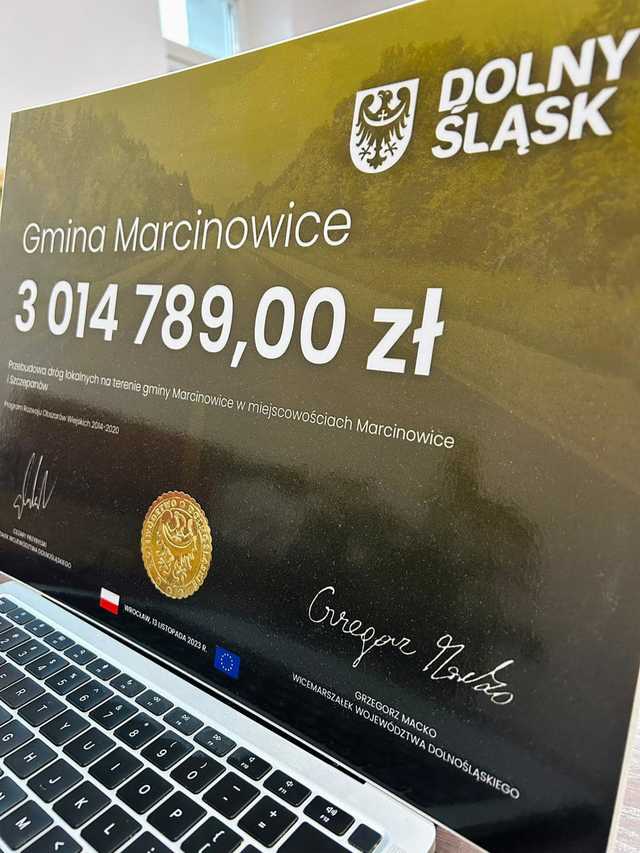 Niebawem ruszają kolejne inwestycje drogowe! Gmina podpisała umowę z wykonawcą [SZCZEGÓŁY]