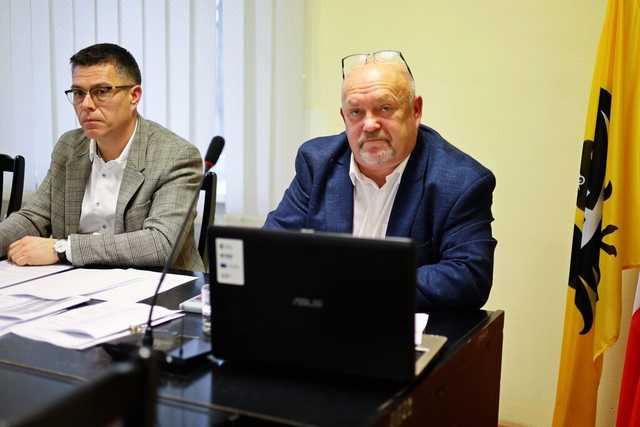 Rada Miejska przeciw wygaśnięciu mandatu radnej Zuzanny Szill 