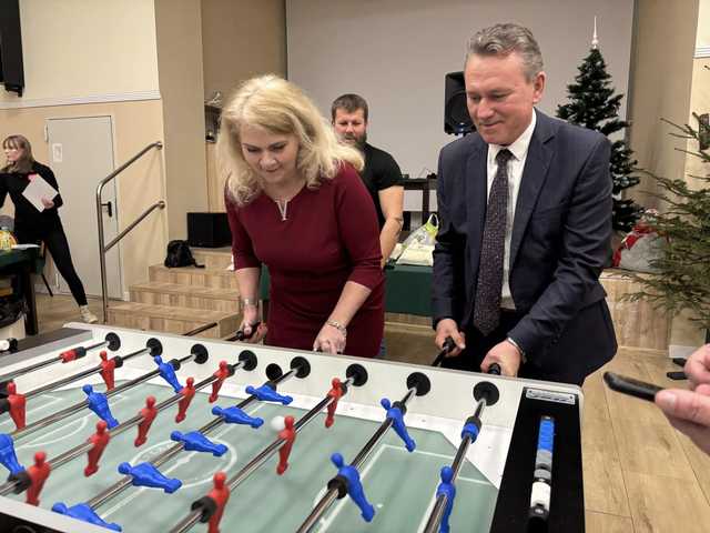 [FOTO] W Pszennie rywalizowali w piłkarzyki, aby wesprzeć WOŚP