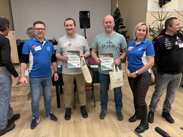 [FOTO] W Pszennie rywalizowali w piłkarzyki, aby wesprzeć WOŚP