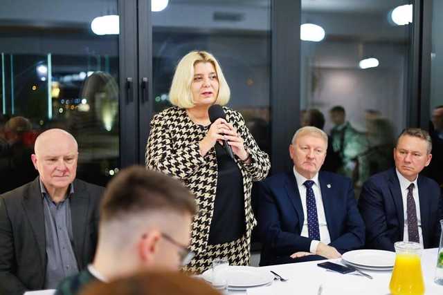 [FOTO] Strażacy-ochotnicy z naszego powiatu świętowali na Spotkaniu Opłatkowym