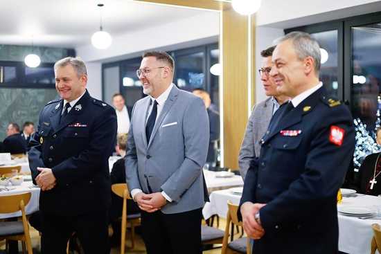 [FOTO] Strażacy-ochotnicy z naszego powiatu świętowali na Spotkaniu Opłatkowym