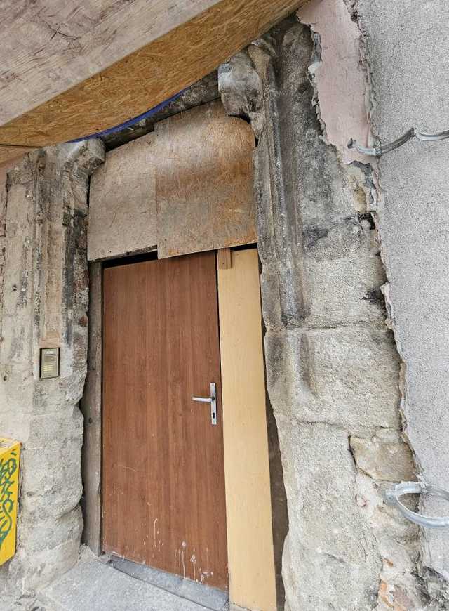 [FOTO] Wyjątkowe odkrycie przy remoncie zabytkowej kamienicy!