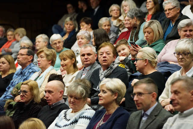 [FOTO] Wieczór z filmem Śląski Los w Strzegomiu