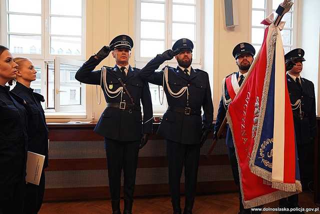 [FOTO/WIDEO] Nowi policjanci zasilili jednostki na terenie Dolnego Śląska
