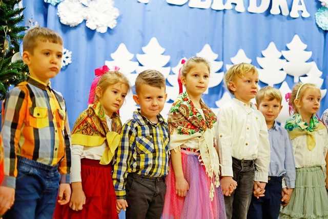 [FOTO] W Bajkowym Przedszkolu w Żarowie świętowali Dzień Babci i Dziadka