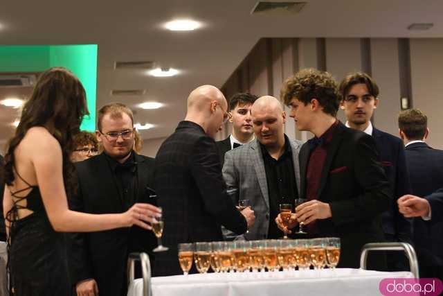 [FOTO] Ależ bal! Studniówka ZSB-E w Świdnicy