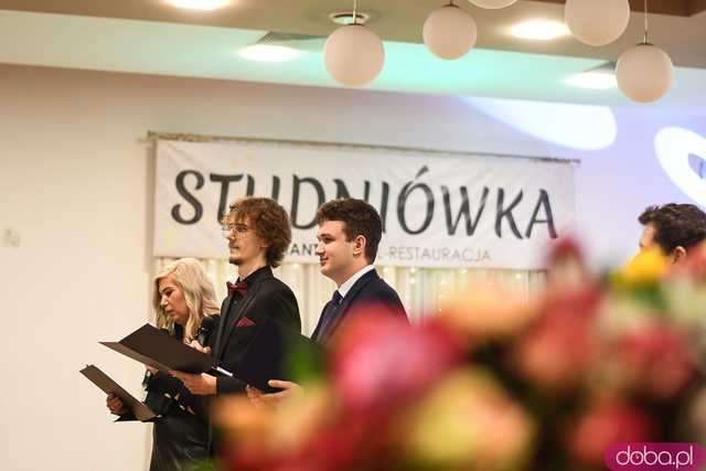[FOTO] Ależ bal! Studniówka ZSB-E w Świdnicy