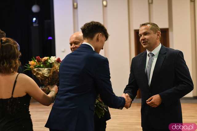 [FOTO] Ależ bal! Studniówka ZSB-E w Świdnicy