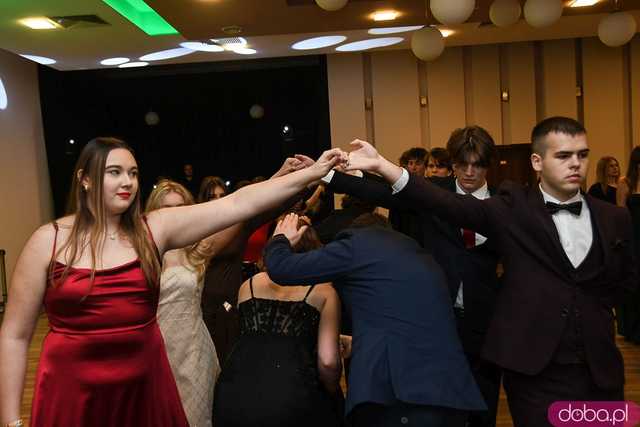 [FOTO] Ależ bal! Studniówka ZSB-E w Świdnicy