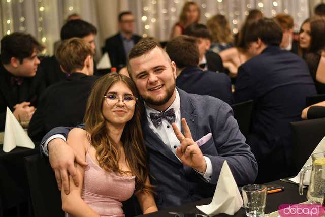 [FOTO] Ależ bal! Studniówka ZSB-E w Świdnicy