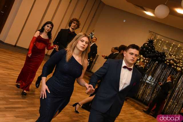[FOTO] Ależ bal! Studniówka ZSB-E w Świdnicy