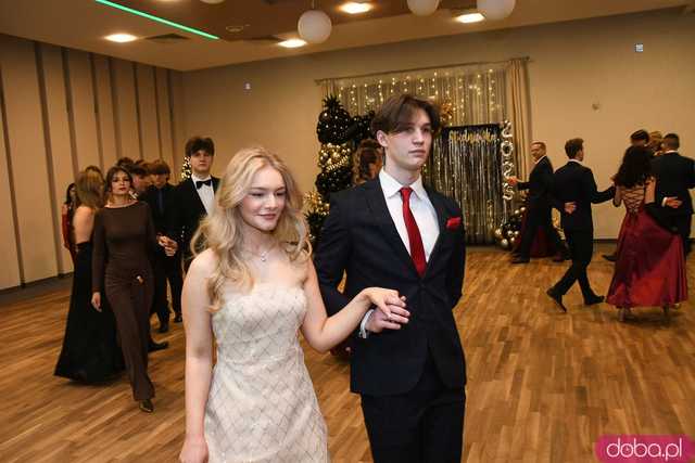 [FOTO] Ależ bal! Studniówka ZSB-E w Świdnicy