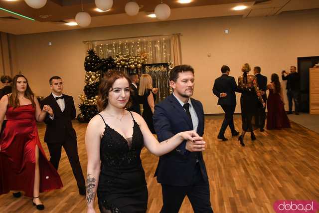 [FOTO] Ależ bal! Studniówka ZSB-E w Świdnicy
