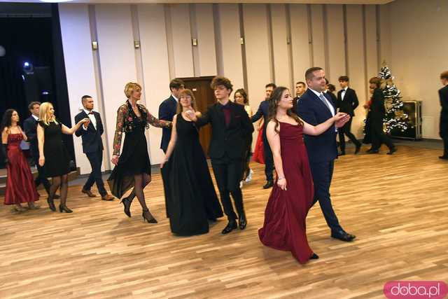 [FOTO] Ależ bal! Studniówka ZSB-E w Świdnicy