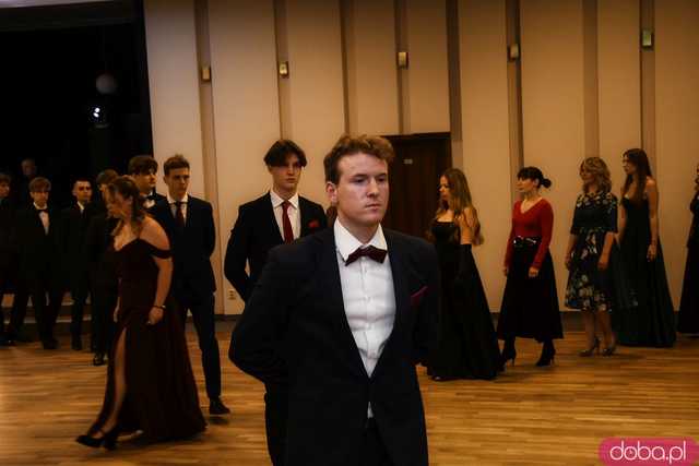 [FOTO] Ależ bal! Studniówka ZSB-E w Świdnicy