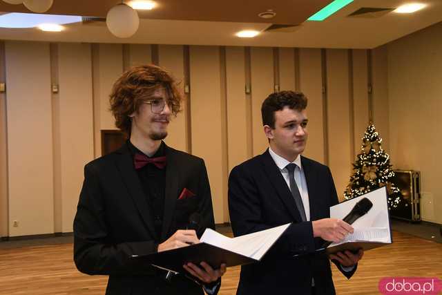 [FOTO] Ależ bal! Studniówka ZSB-E w Świdnicy