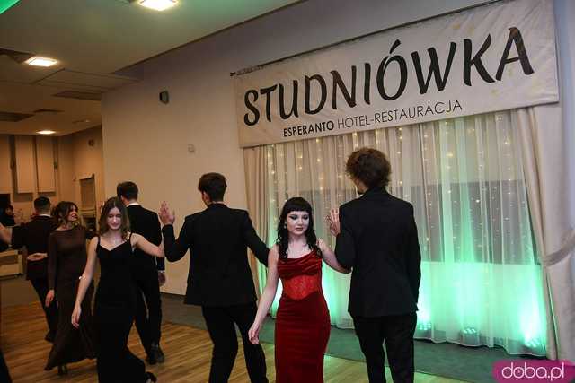 [FOTO] Ależ bal! Studniówka ZSB-E w Świdnicy