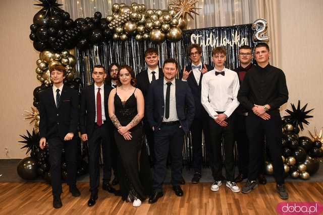 [FOTO] Ależ bal! Studniówka ZSB-E w Świdnicy