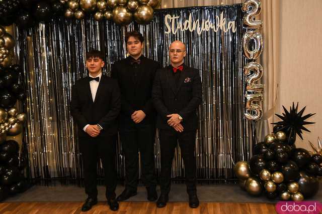 [FOTO] Ależ bal! Studniówka ZSB-E w Świdnicy
