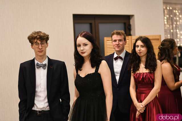 [FOTO] Ależ bal! Studniówka ZSB-E w Świdnicy
