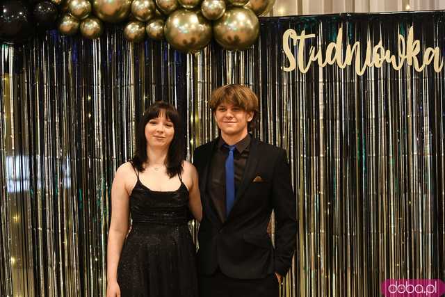 [FOTO] Ależ bal! Studniówka ZSB-E w Świdnicy
