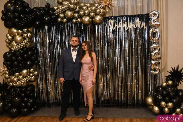[FOTO] Ależ bal! Studniówka ZSB-E w Świdnicy