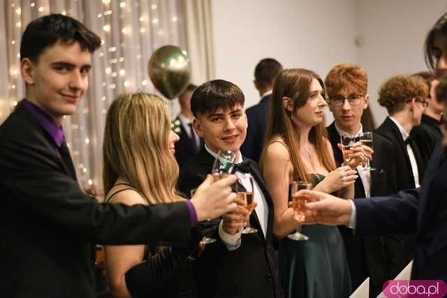 [FOTO] Ależ bal! Studniówka ZSB-E w Świdnicy