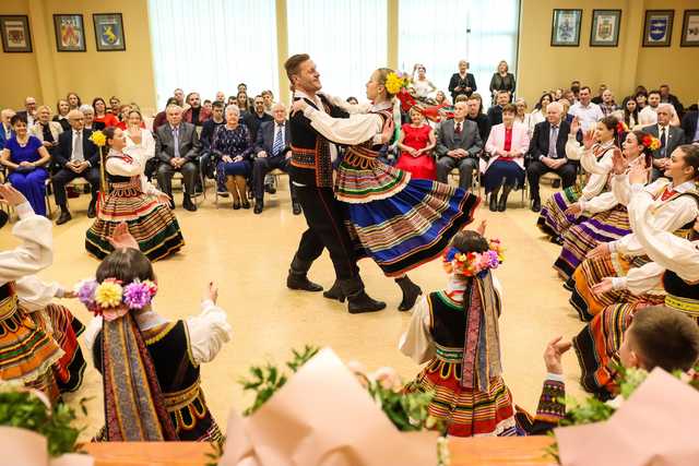 [FOTO] Wspaniały jubileusz! 10 par ze Świdnicy świętowało Złote Gody