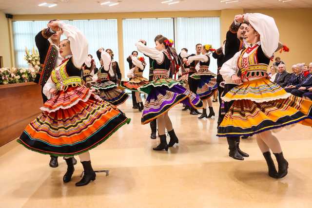 [FOTO] Wspaniały jubileusz! 10 par ze Świdnicy świętowało Złote Gody