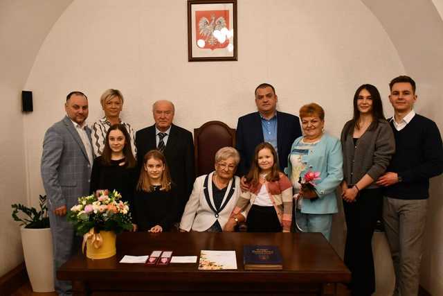 [FOTO] Ależ jubileusz! Małżeństwo ze Świebodzic świętowało Złote Gody