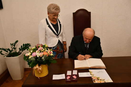 [FOTO] Ależ jubileusz! Małżeństwo ze Świebodzic świętowało Złote Gody