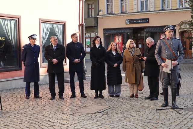 [WIDEO/FOTO] Świdniczanie upamiętnili 60. rocznicę śmierci Mieczysława Kozara-Słobódzkiego