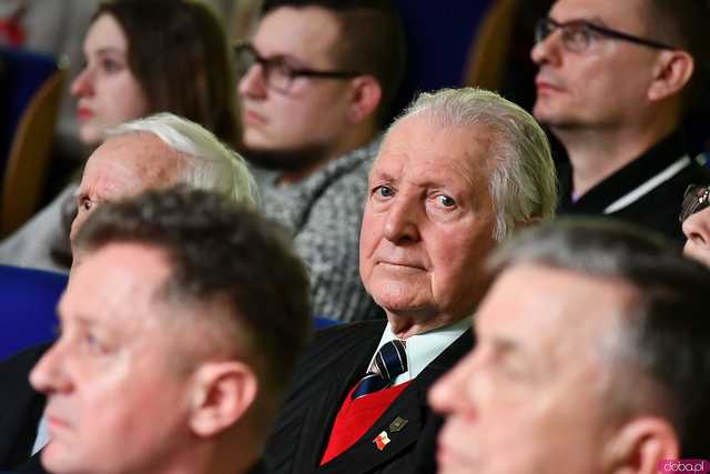 [WIDEO/FOTO] Świdniczanie upamiętnili 60. rocznicę śmierci Mieczysława Kozara-Słobódzkiego