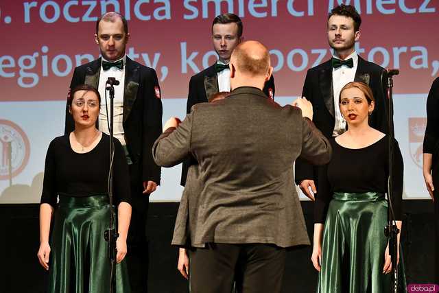 [WIDEO/FOTO] Świdniczanie upamiętnili 60. rocznicę śmierci Mieczysława Kozara-Słobódzkiego