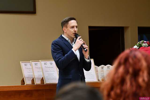 [FOTO] Wyróżniono wolontariuszy ze schroniska dla zwierząt i przedstawiono wizje na przyszłość podczas Gali Wolontariatu