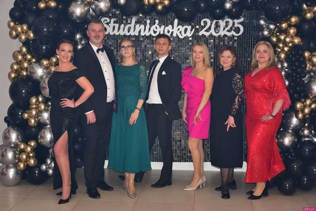 [WIDEO/FOTO] Ten wieczór zapamiętają na zawsze! Studniówka strzegomskiego LO