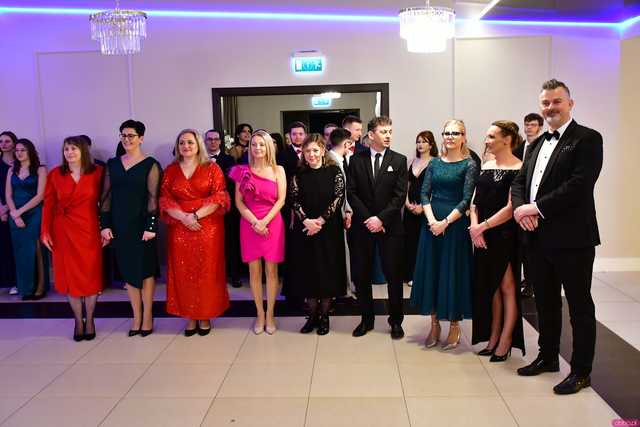 [WIDEO/FOTO] Ten wieczór zapamiętają na zawsze! Studniówka strzegomskiego LO