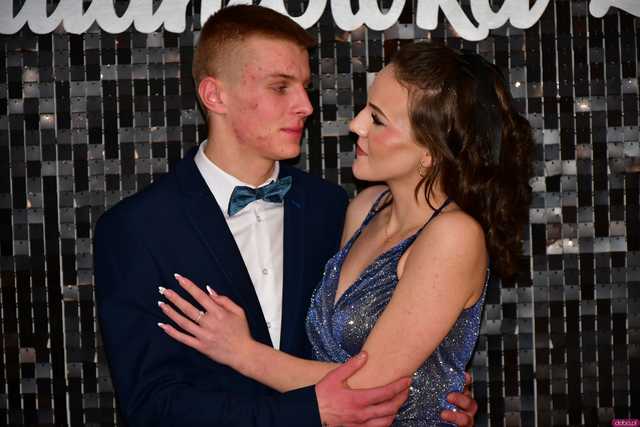 [WIDEO/FOTO] Ten wieczór zapamiętają na zawsze! Studniówka strzegomskiego LO