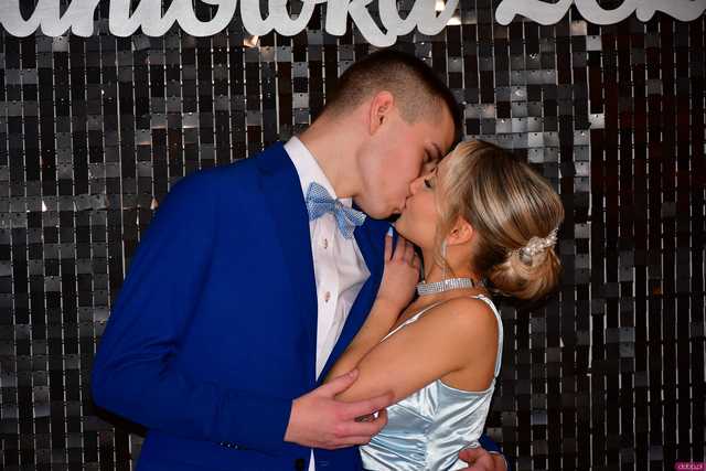 [WIDEO/FOTO] Ten wieczór zapamiętają na zawsze! Studniówka strzegomskiego LO
